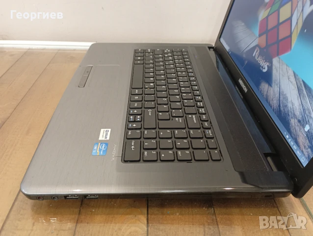 Лаптоп Medion Akoya E7222 / 17", снимка 5 - Лаптопи за дома - 51361360