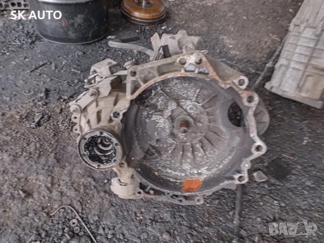 VW Golf 4 1.4 - 1.6 скоростна кутия 