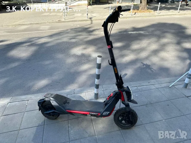 Електрически скутер SEGWAY KICK SCOOTER ZT3 PRO – отлично състояние, снимка 3 - Велосипеди - 56002166