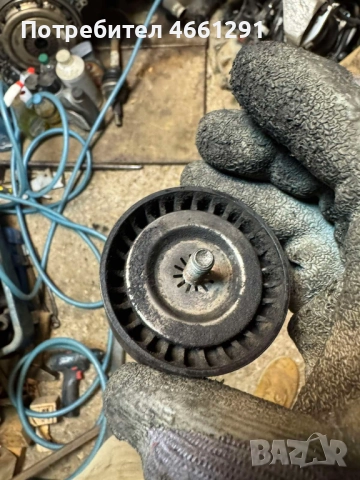 Обтяжна ролка на двигател Мерцедес Mercedes 2.2Cdi само за 20лв., снимка 6 - Части - 52545556