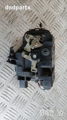 Брава врата VW Golf 4 2000 (задна дясна) Volkswagen Golf IV (1998-2004), снимка 2 - Части - 56263866