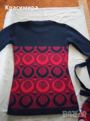 Страхотен дамски пуловер М/Л размер, снимка 2 - Блузи с дълъг ръкав и пуловери - 35930234