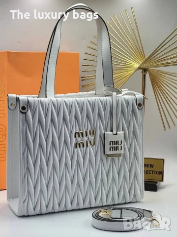 Стилна дамска чанта , снимка 2 - Чанти - 50935749