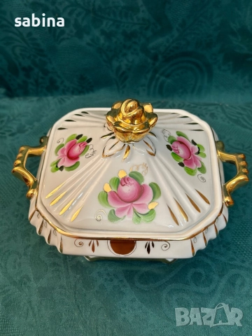 Нов комплект порцеланов самовар и захарница Гжель/Гжел, снимка 11 - Антикварни и старинни предмети - 52860180