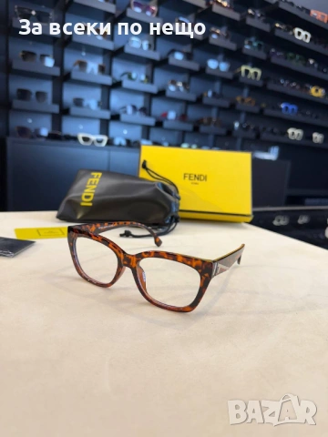 Fendi Дамски Очила С UV Защита Фенди - Различни Цветове Код SK466, снимка 2 - Слънчеви и диоптрични очила - 53059595