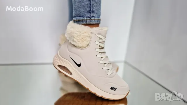 Nike дамски боти , снимка 4 - Дамски боти - 48241978
