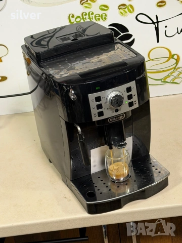 Кафемашина кафе автомат delonghi magnifica S с гаранция, снимка 4 - Кафемашини - 53573901