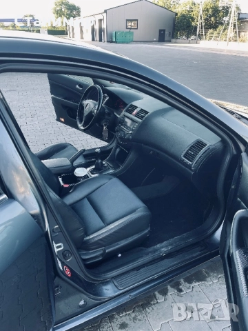 Honda accord 7, снимка 12 - Автомобили и джипове - 51554995