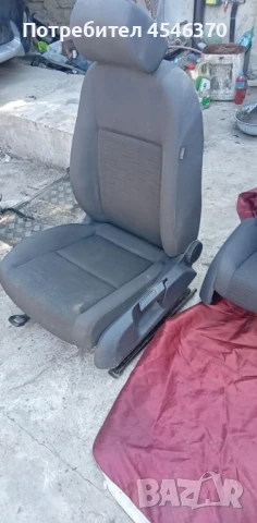 Предни седалки 2 броя за 70лв  за Волксваген Голф 5 1.9 дизел 105к.с 2006г , снимка 3 - Части - 51237198