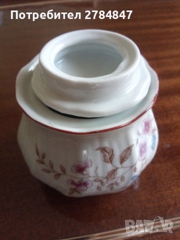 Порцеланова захарница от социализма , снимка 3 - Аксесоари за кухня - 44363931