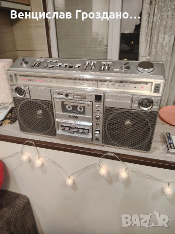 продавам касетофон hitachi 8290 е Топ състояние !!!