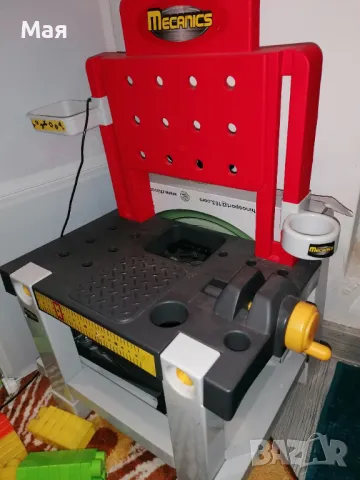 Детска работилница с инструменти