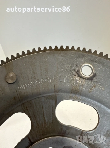 Маховик плоча за Peugeot 3008 1.2T (2022) 65000км 9815382880, снимка 2 - Части - 53590636