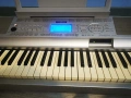 синтезатор клавир пиано YAMAHA DGX-300 с 6 октави и динамична клавиатура, снимка 4