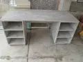 Продавам бюро в добро състояние , снимка 1