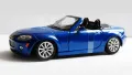 Продавам метална количка Mazda MX-5 Мазда МХ-5 в мащаб 1:24, снимка 2