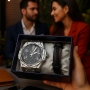 Мъжки подаръчен комплект – стилен часовник и черна гривна, снимка 1