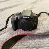 Canon 2000d (тяло) , снимка 1 - Фотоапарати - 44774178