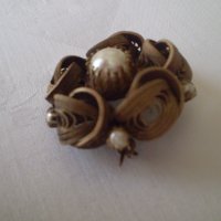 Винтидж  брошка с перли, снимка 10 - Антикварни и старинни предмети - 39712919