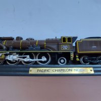 Ретро модел на локомотив Pacific Chapeleon Nord, снимка 1 - Колекции - 34259965