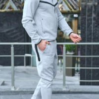 Нови мъжки екипи nike tech fleece , снимка 2 - Спортни дрехи, екипи - 40387110