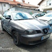 seat Ibiza 6l на части , снимка 9 - Автомобили и джипове - 44822136