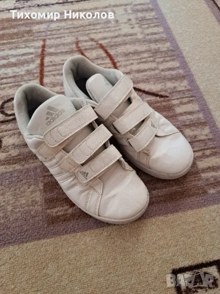 Дамски маратонки adidas, снимка 1