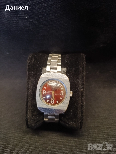 Дамски часовник Слава, снимка 1