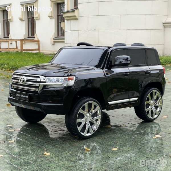 Акумулаторен джип TOYOTA LAND CRUISER ,12V батерия, C  MP3, с меки гуми с  Кожена седалка, снимка 1