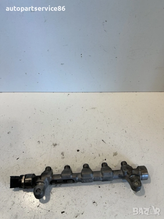 Горивна рейка 0445214181 31400-2a420 за Hyundai i40 1.7 дизел (CRDi) 2015, снимка 1