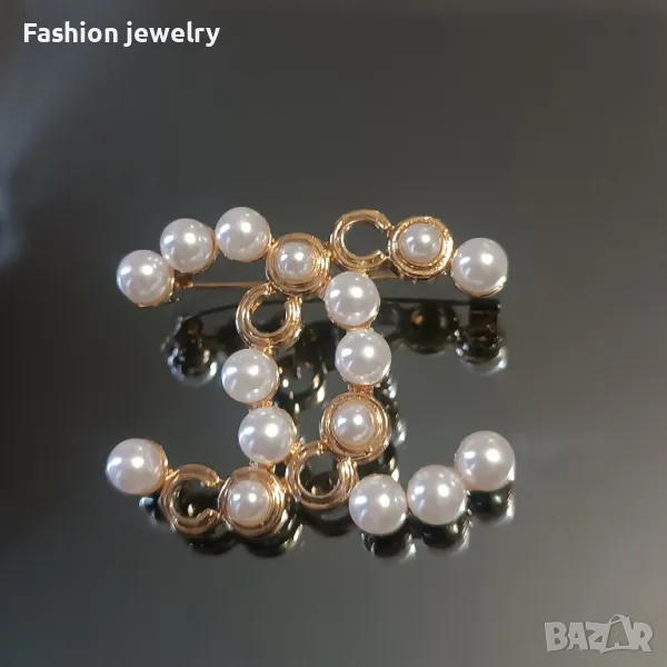 Брошки CHANEL, снимка 1