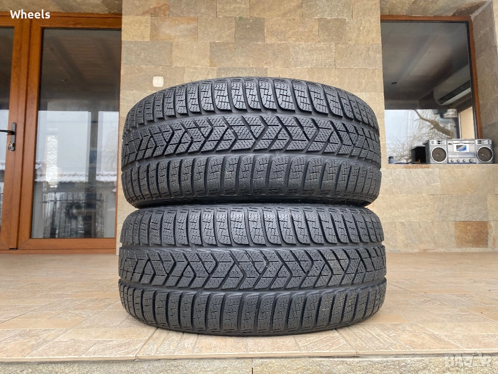 2бр. Зимни гуми 225/40/18 PIRELLI SottoZero 3 XL 92V, снимка 1