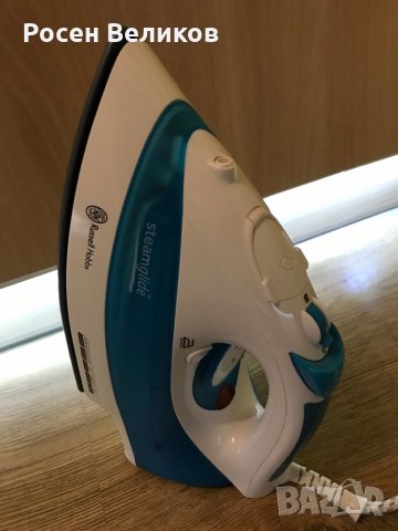 Ютия Russell Hobbs модел 15081, снимка 4 - Ютии - 34400745