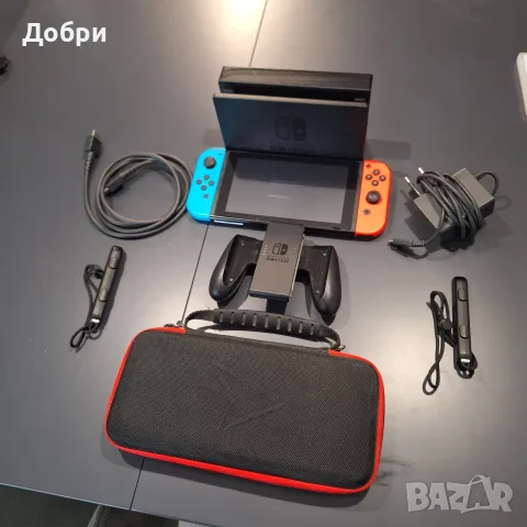 Nintendo Switch V2 – пълен комплект, отлично състояние