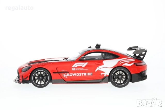 B66963805,умален модел 1:18,die-cast,Mercedes-AMG GT Black Series,Safety Car Formula 1,season 2024, снимка 4 - Колекции - 53452496
