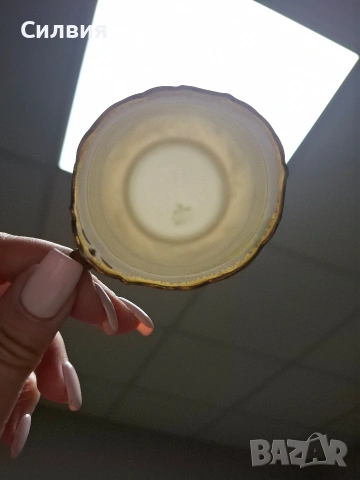 Колекционерска чаша с чинийка , снимка 12 - Други ценни предмети - 53276073