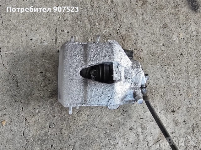 Преден ляв спирачен апарат за Фолксваген Голф 4 