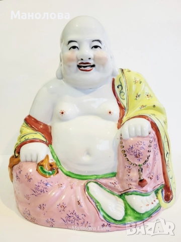 Голяма порцеланова статуетка Buddha Ho Tai, произведена в Китай през 50/60те години на миналия век.