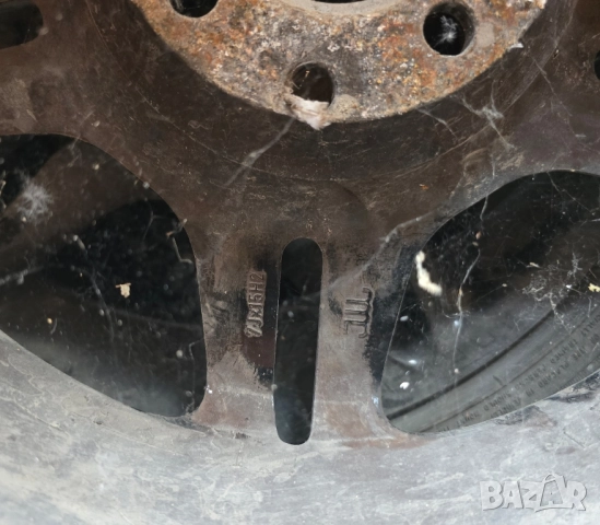 4 броя гуми с джанти , снимка 5 - Гуми и джанти - 51574516