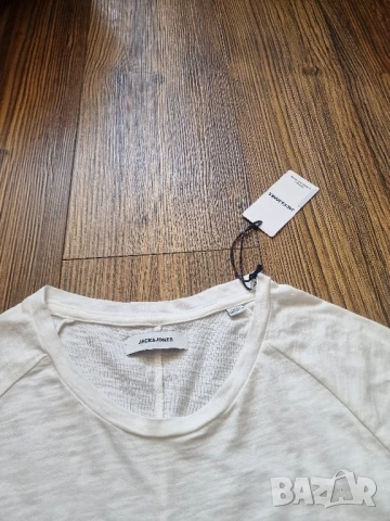 Страхотна мъжка тениска JACK & JONES размер XL , нова , снимка 4 - Тениски - 50758288