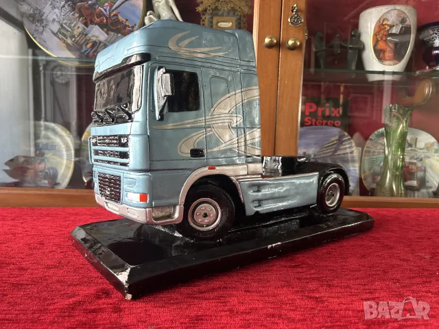 Масивен декоративен модел DAF – уникална колекционерска отливка, 45×20×30 см, 20–30 кг