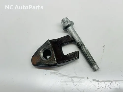 Скоба с болт за инжектор за Ford Форд Канект 1.6 Дизел 8V 115 коня T1GA Ford 2015, снимка 3 - Части - 49362490