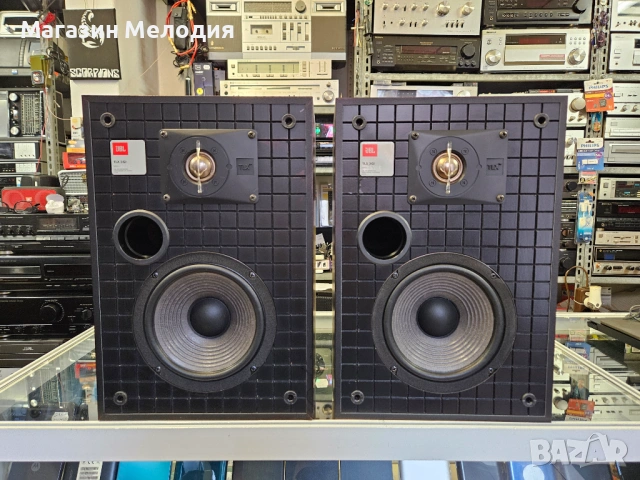 Страхотни тонколони JBL TLX 3 GL В отлично техническо и визуално състояние.