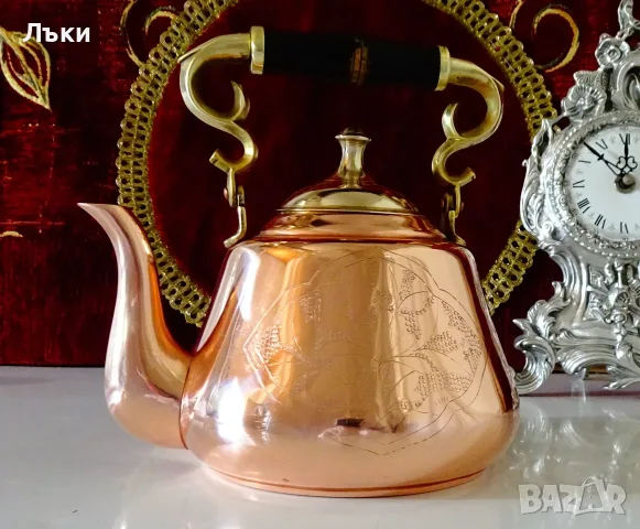 Меден чайник,чиста червена мед,приказен. 