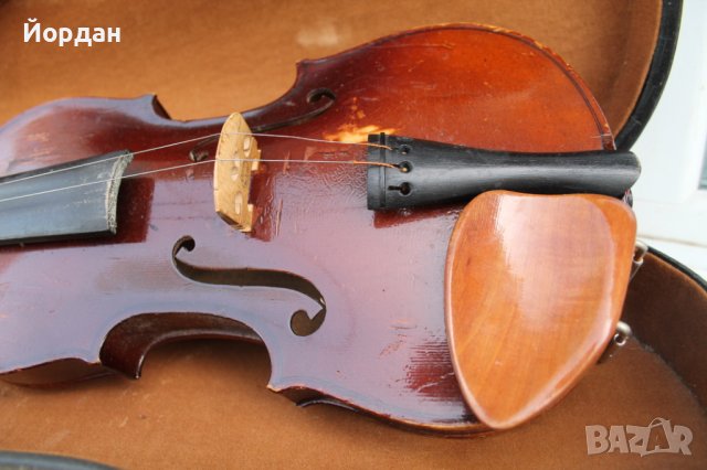 Българска цигулка /фабрика-Гулса 1959 г./, снимка 7 - Струнни инструменти - 41679337