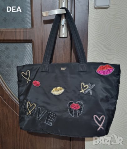 Черна чанта с пайети Victoria's Secret-120лв., снимка 5 - Чанти - 41830584