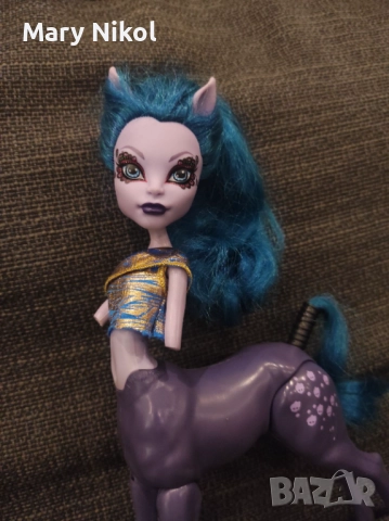 Monster High Freaky Fusion AVEA TROTTER, Aby, , снимка 3 - Кукли - 52504727