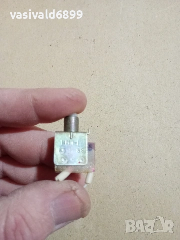 Лот от 3 микроключета , снимка 6 - Резервни части за машини - 53743485