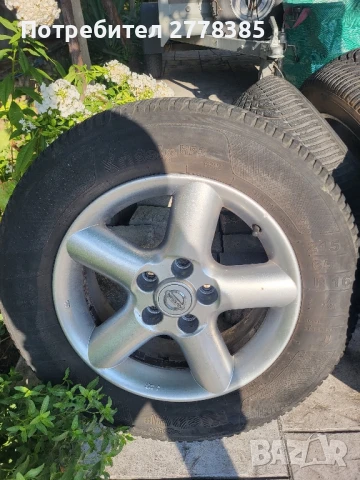 Гуми с джанти за Нисан, снимка 2 - Гуми и джанти - 51393474