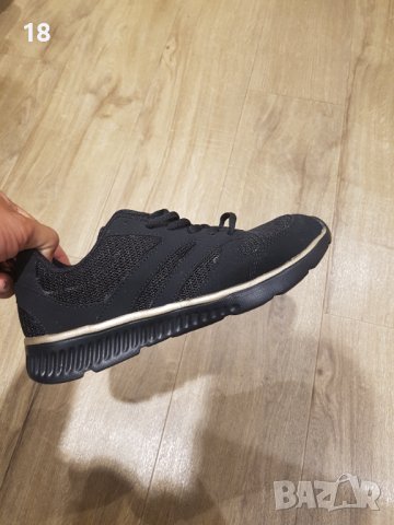 Обувки, снимка 3 - Дамски ежедневни обувки - 41493402